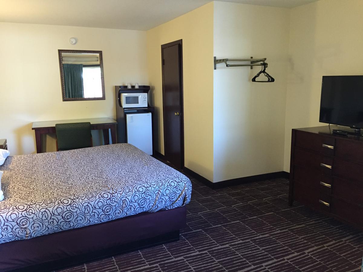 Economy Inn พอร์ตแลนด์ ภายนอก รูปภาพ