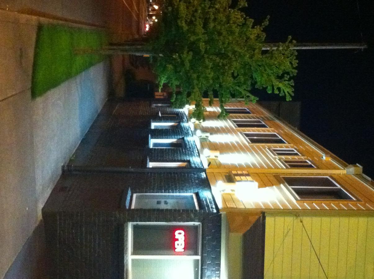 Economy Inn พอร์ตแลนด์ ภายนอก รูปภาพ